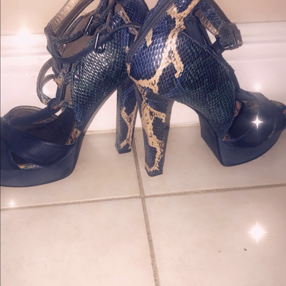 Michael Antonio Sexy Heels